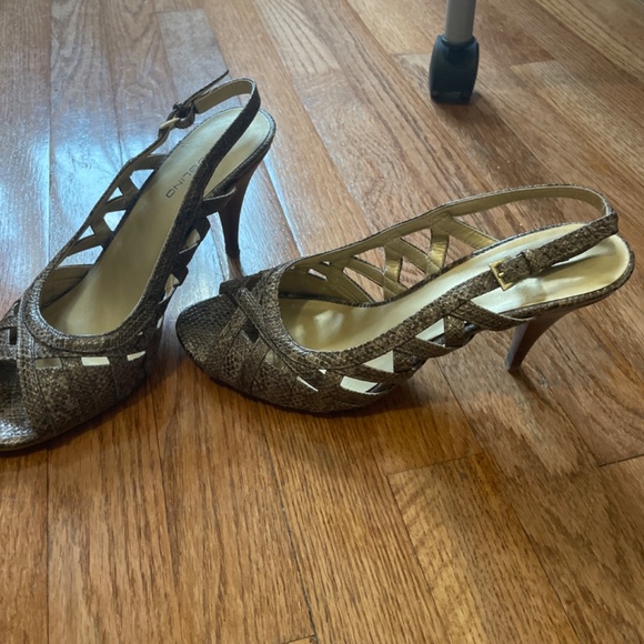 Animal print open toe strap heels - Picture 2 of 2